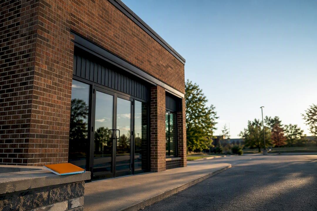 Cash Offers in 24–72 Hours: Sell Commercial Property Fast and Safe