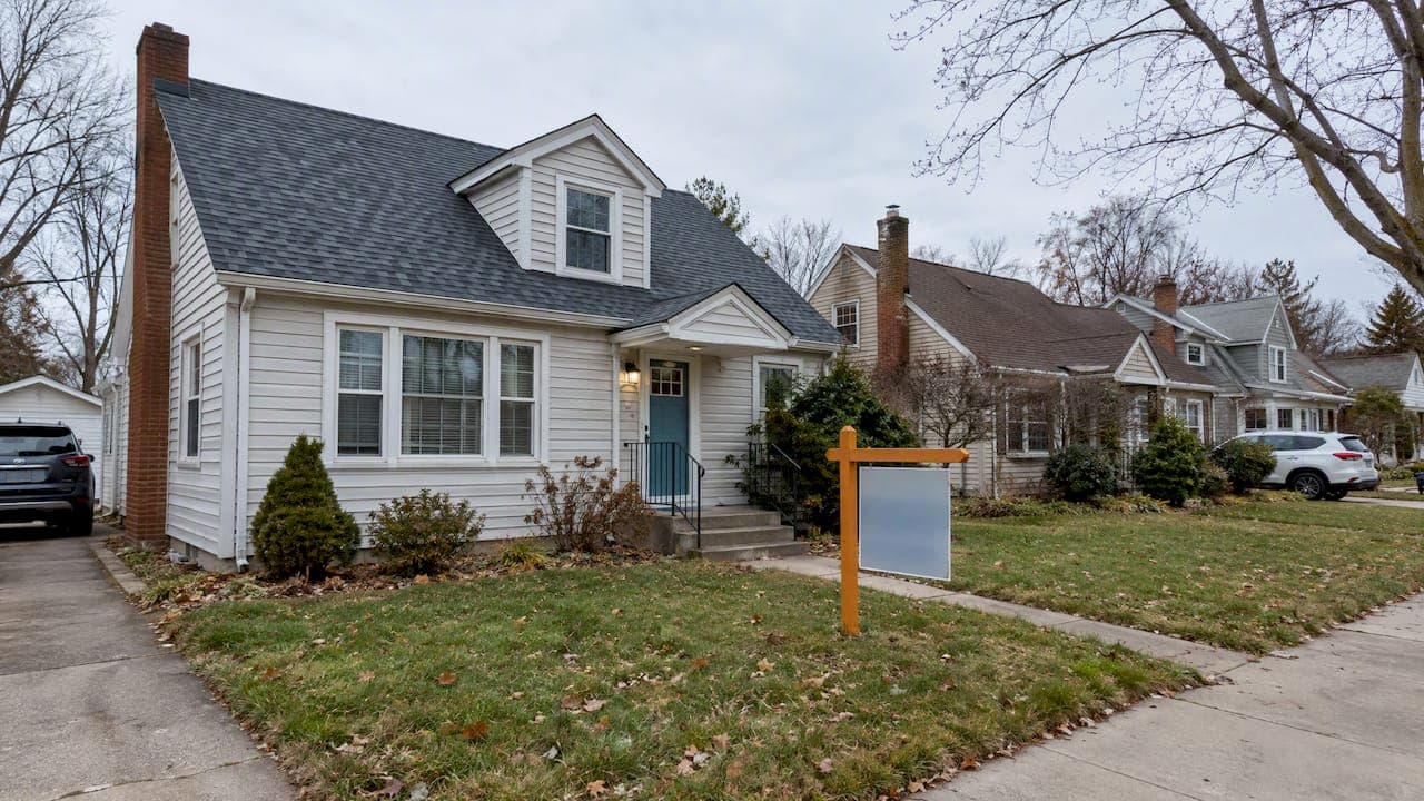 Crown Point Housing Market: 8% More Sales in 2026